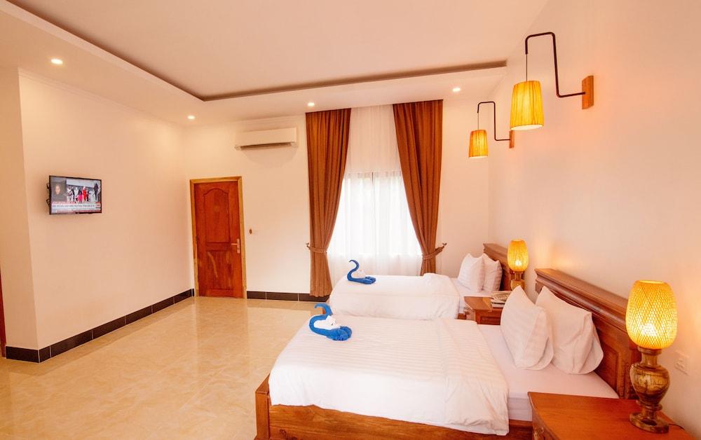 บุรี ฮังเตป เรสซิเดนซ์ แอนด์ สปา Hotel เสียมราฐ ภายนอก รูปภาพ