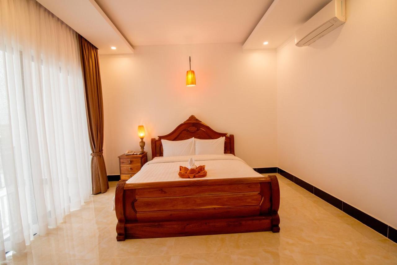 บุรี ฮังเตป เรสซิเดนซ์ แอนด์ สปา Hotel เสียมราฐ ภายนอก รูปภาพ