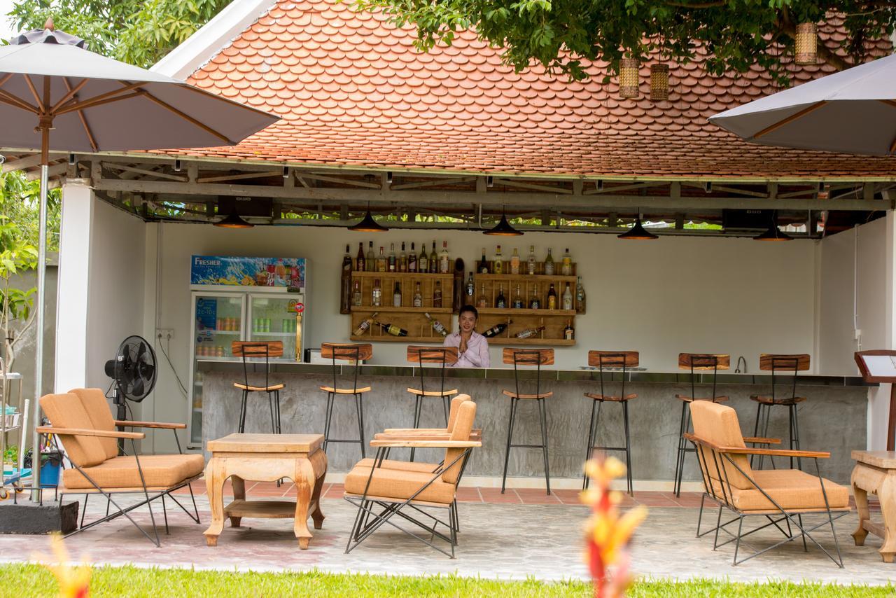 บุรี ฮังเตป เรสซิเดนซ์ แอนด์ สปา Hotel เสียมราฐ ภายนอก รูปภาพ